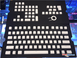 CORSAIR GAMING PBT Double-shot Keycaps Full 104/105-Keyset (En)— White